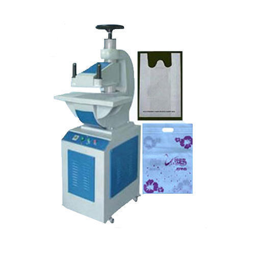 Non Woven Bag Machine - Stainless Steel, 11500x2600x2100 Mm | Fully Automatic, Durable, Highly Efficient, 5kg Capacity, Electric Drive