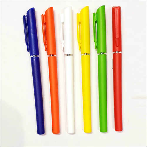 Plain Plastic Body Ball Pen - Plastic, Standard Size, All Colors Available | Good Quality For Office Use, Versatile Thickness Options