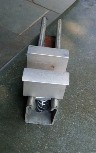 Aluminium Mid Clamp