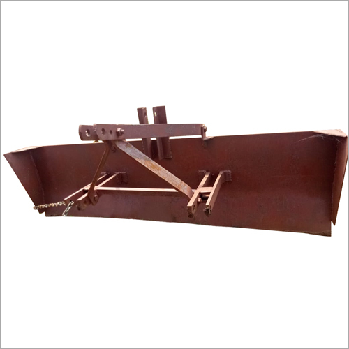 मेटल ट्रैक्टर लैंड लेवलर