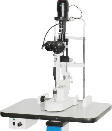 Zeiss Type Slit Lamp