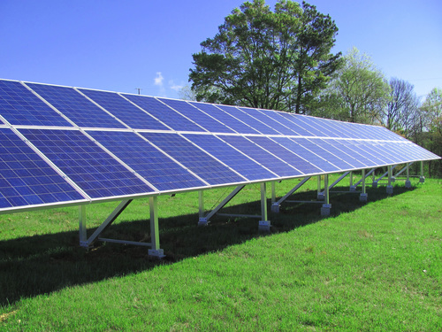 सोलर प्लांट और पंप