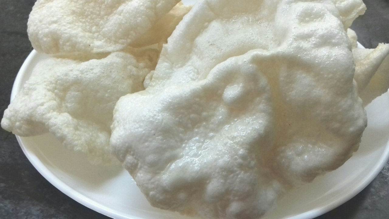 White & Yellow Jeera Papad