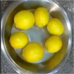 Fresh Lemon - Average Diameter: 5-7cm, Weight: 70-100g, Color: Yellow | Juicy, Tangy, Fragrant, Versatile Zesty, Natural, Ripe, High Acidity