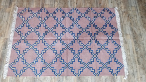 एक्सक्लूसिव कॉटन पुंजा रग