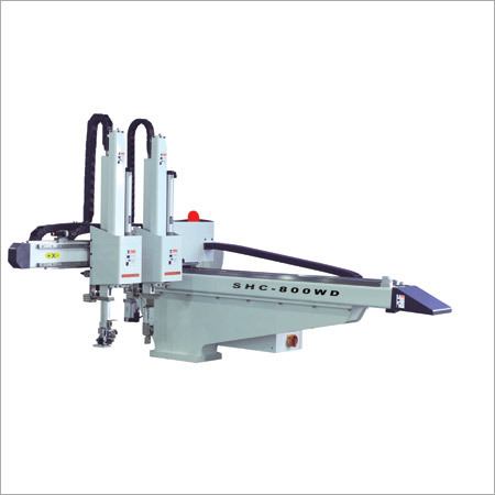 Plastic Molding Robot