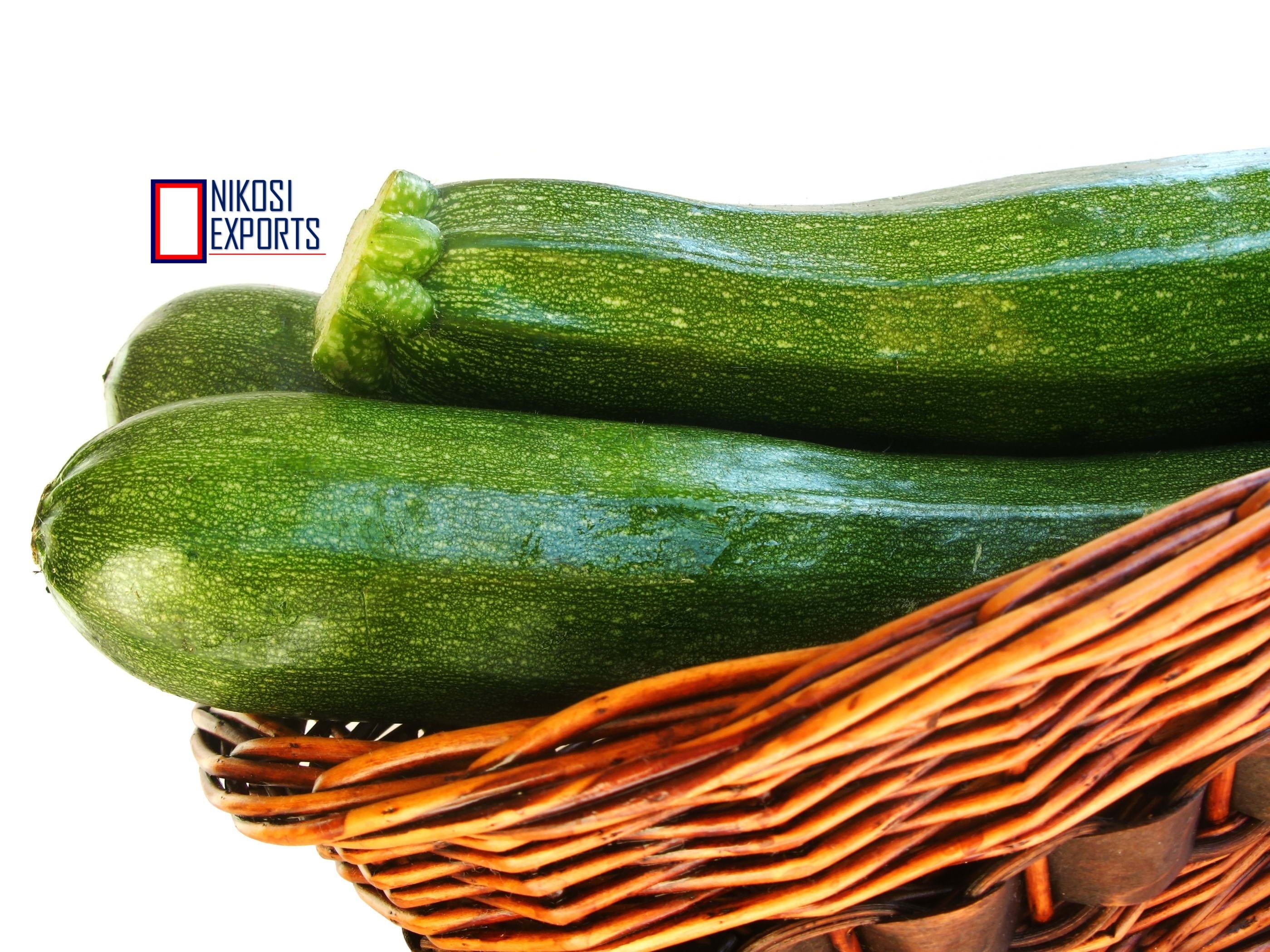 Fresh Organic European Cucumber - A Grade Quality, 25/50/100 Kg Pack, Green Color, 85% Maturity, 2 Week Shelf Life, Low Calorie