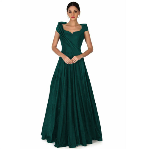 Available In Different Color Ladies Plain Gown