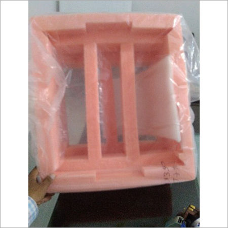 Pink Epe Fitment Cut Out Box