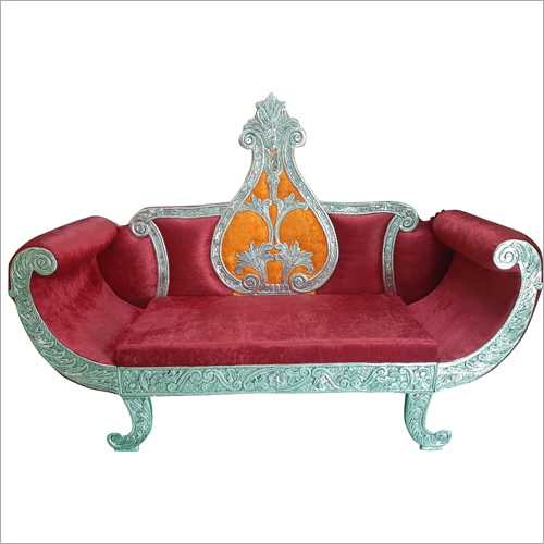 Red Metal Wedding Sofa