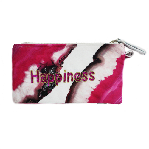 महिलाओं का डिज़ाइनर हैंड पाउच