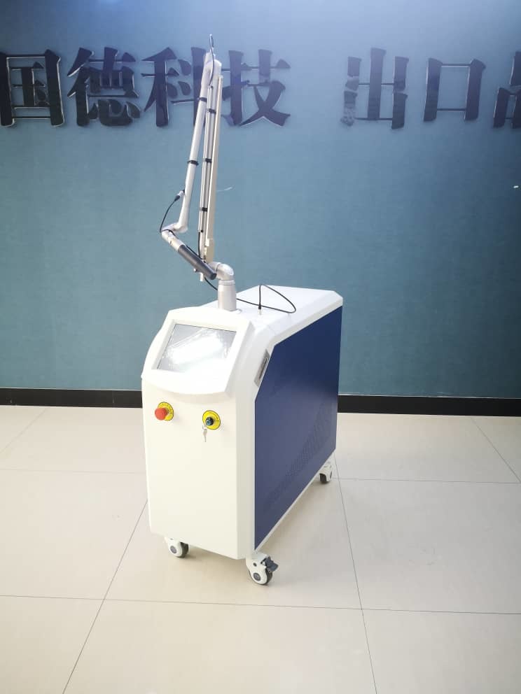 Co2 Laser Usa Fda Machine - Plastic Build, Electric Power Source | Ideal For Muscle And Shoulder Treatment In Hospitals