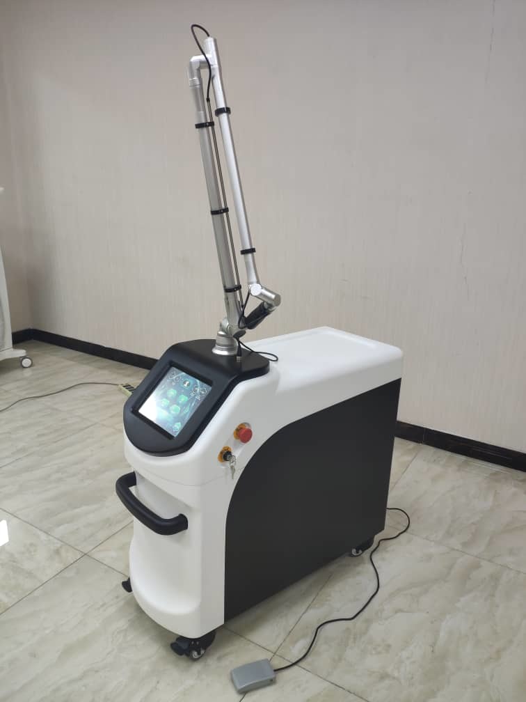 Co2 Laser Usa Fda Machine - Plastic Build, Electric Power Source | Ideal For Muscle And Shoulder Treatment In Hospitals