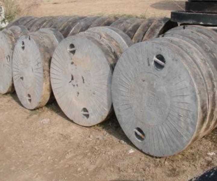S F R C Manhole Covers