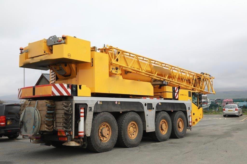 Hydraulic  Crane On Hire