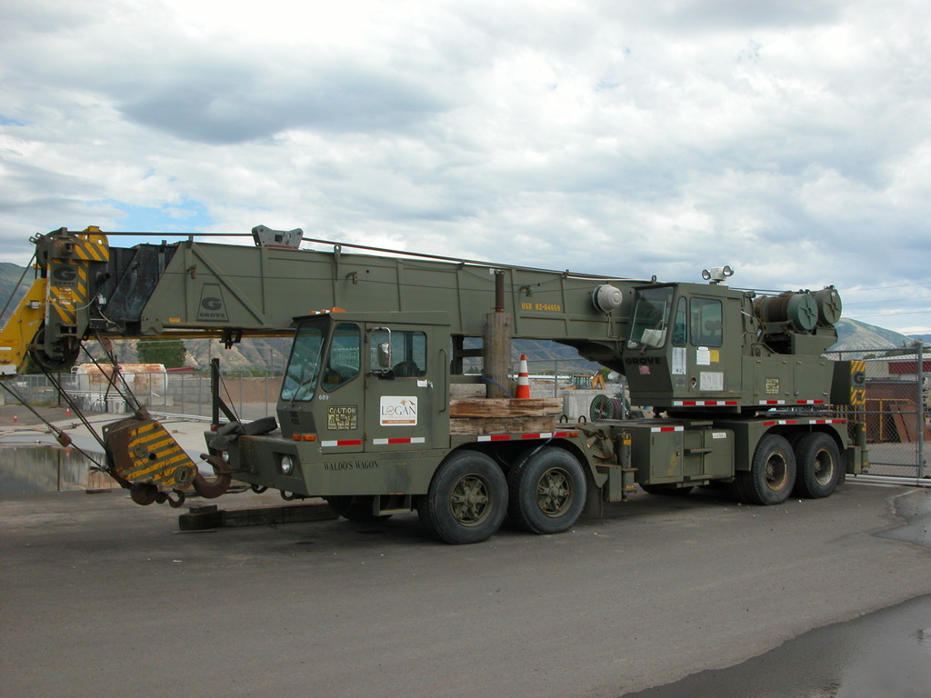 Crane Grove Rental Service
