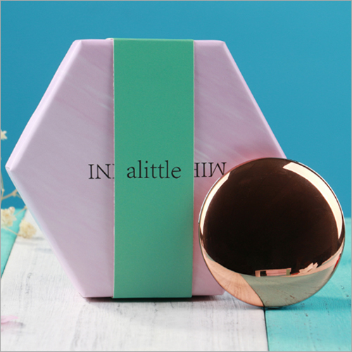 फोल्डेबल हैंडहेल्ड पॉकेट मैग्निफाइंग मेकअप मीरर