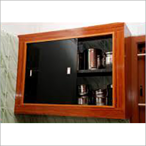 दीवार पर लटका हुआ लकड़ी का रसोई कैबिनेट
