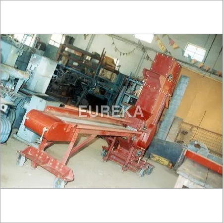 Material Handling Conveyor