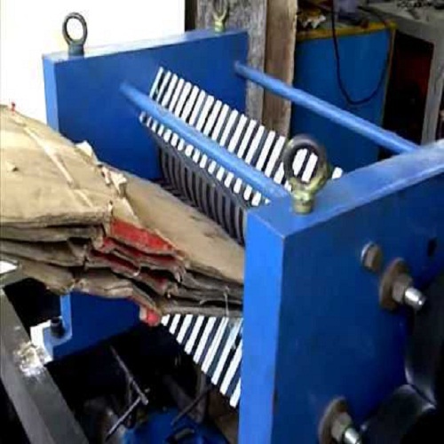 Cardboard Shredding Machine Cut Size: Double Shaft