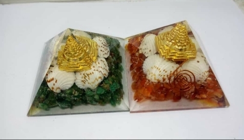 ORGONE RED CARNELIAN WITH SHREE YANTRA MERU PYRAMID - Solid Surface, 75mm Size, Red Color | Attractive and Energetic EMF Protection for Home and Office