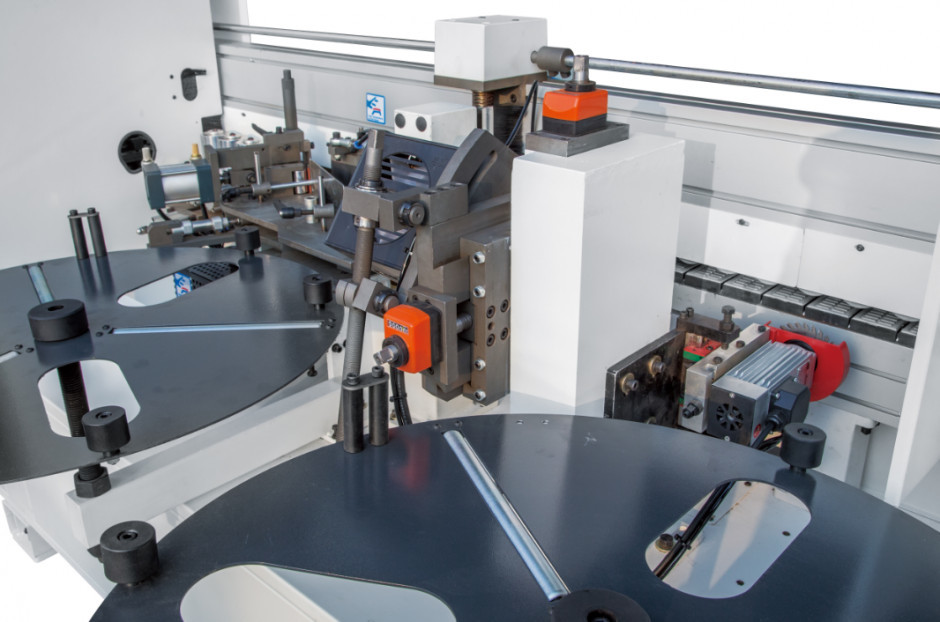 Bevel And Straight Edge Banding Machine - Panel Width 135mm, Panel Length 150mm, 20kw Power, Automatic Edge Banding , 9-60mm Thickness Compatibility