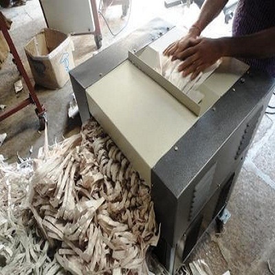 Motor Automatic 70l Cardboard Shredding Machine With 100kg/hr Capacity
