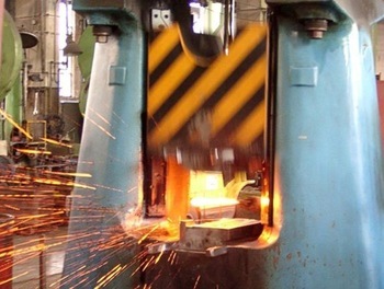 Cnc Fully Hydraulic Die Forging Hammer - 31.5kj Hit Energy, Carbon Steel, 48000 Kg Weight | Programmable Energy Control, High Efficiency, Low Vibration, Automatic Production Line