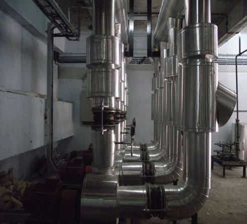 Chiller Unit - 10ft X 10ft X 10ft, 10000 Kg | Stainless Steel, R410a Refrigerant, 100 Tons Cooling Capacity, 10 Kw Power Consumption, Scroll Compressor