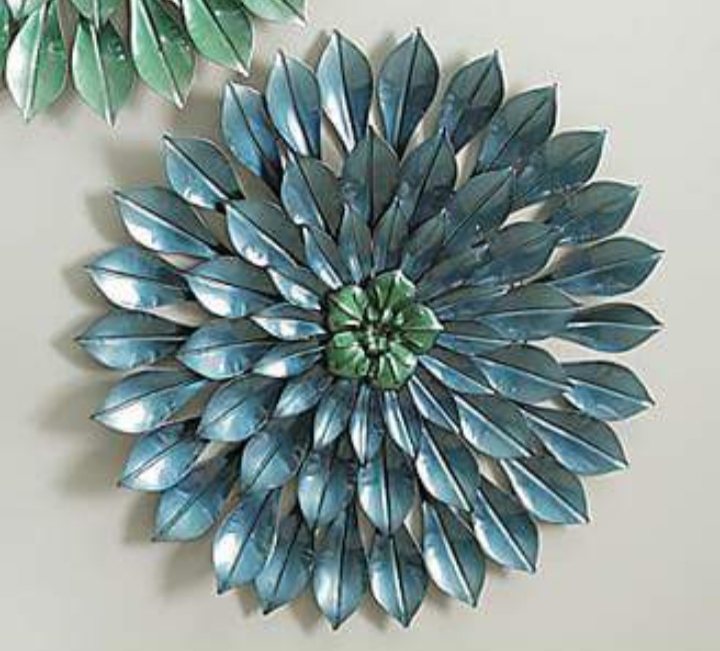 Wall Decor - 24x24 Inch, Gold Iron Bird Theme | Acid Resistant, Antibacterial, Chemical Resistant, Eco-friendly, Durable, Moisture Proof, Scratch Resistant, Uv Resistant, Easy To Install, Washable