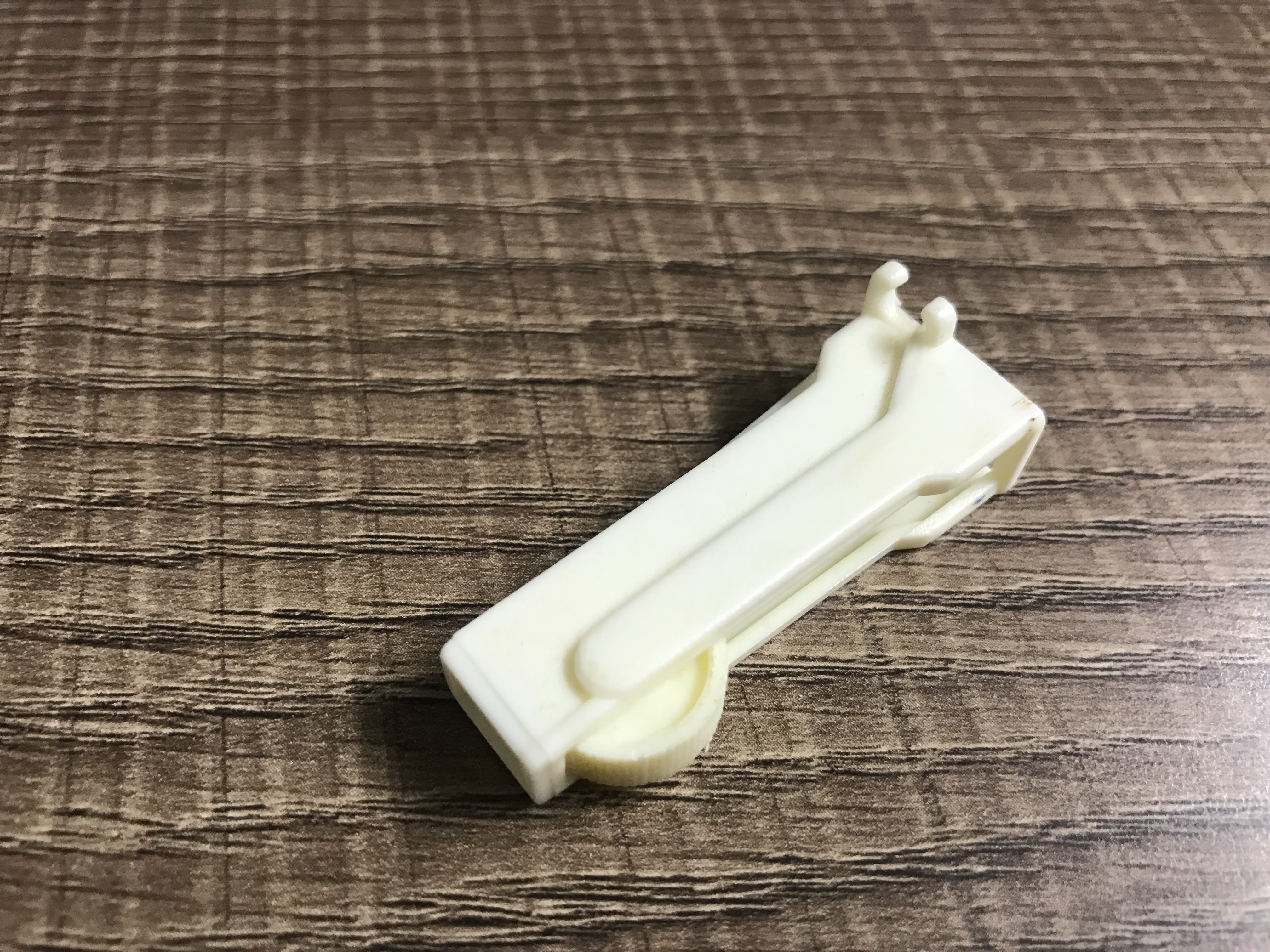 Small Hock Roller Abs Regulator - Abs Material, Small Size, Ivory Color | Precision Injection Moulded, Enhanced Control Features