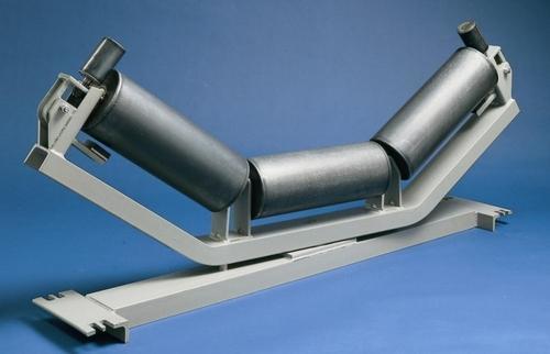 तीन रोल आइडलर्स