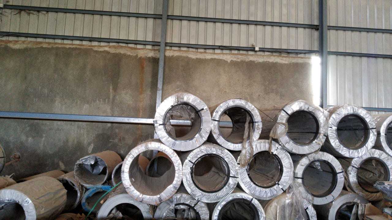 Stainless Steel Coil - 0.5-6 Mm Thickness, 1000-1500 Mm Width | Custom Length, Mill Finish, Grade 304 & 316
