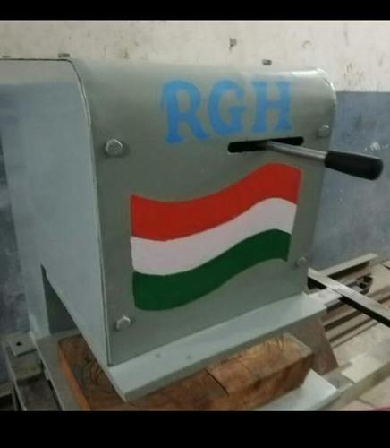 चप्पल बनाने की मशीन