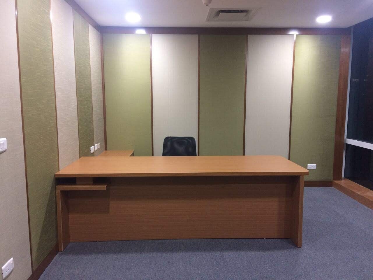 Machine Made Office Tables