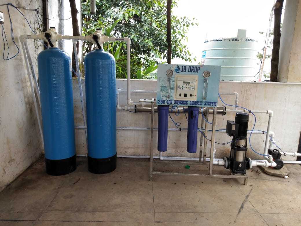 Commercial Ro Plant - 250 Lph Capacity, Stainless Steel & Upvc Construction | Automatic Operation, 65-70% Water Recovery Rate, 5 Filtration Passes, Lubi Pump, Lcm Membrane & Ro Panel