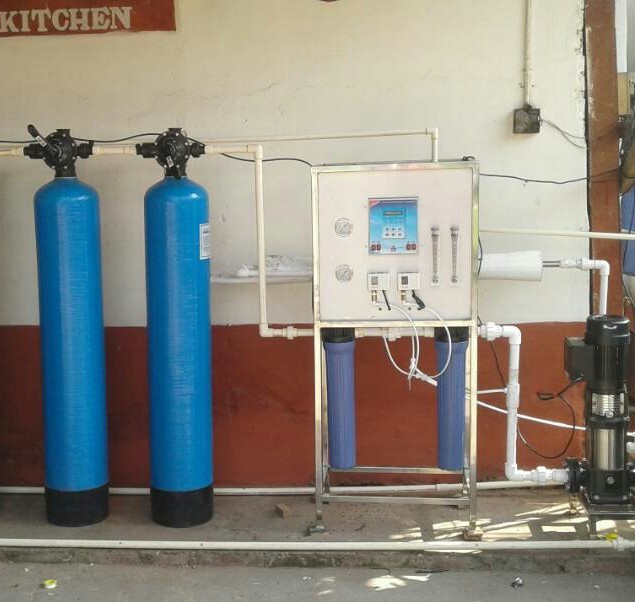 Commercial Ro Plant - 250 Lph Capacity, Stainless Steel & Upvc Construction | Automatic Operation, 65-70% Water Recovery Rate, 5 Filtration Passes, Lubi Pump, Lcm Membrane & Ro Panel