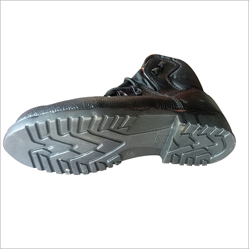 काले औद्योगिक चमड़े के जूते