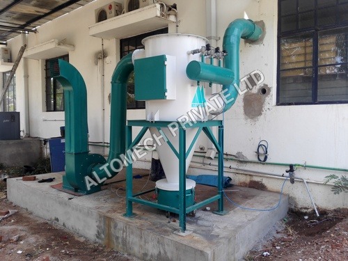 Industrial Dust Collection System Capacity: 30 Liter/Day
