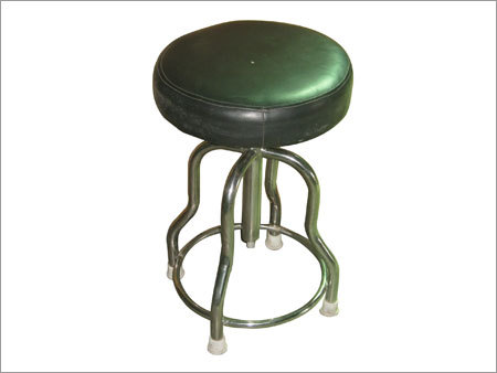 अस्पताल का स्टूल