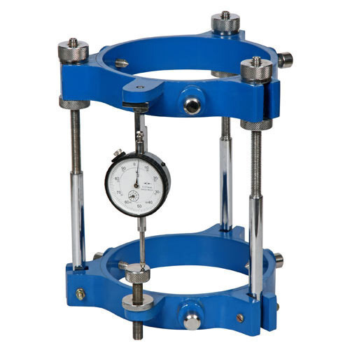 Longitudinal Compressometer Capacity: 2000 Kg/Hr