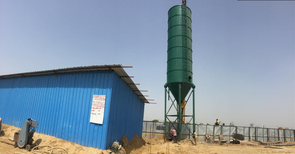 Cement Storage Silo - Steel, 10-50 Meters Height, 5-20 Meters Diameter | 100-1000 Tons Capacity, Cylindrical Shape, Concrete Foundation, Ladder, Platform, Safety Railing