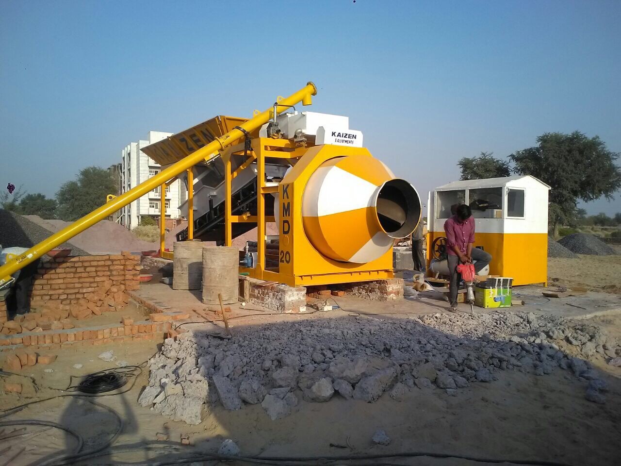 Customized Mobile Concrete Batching Plant