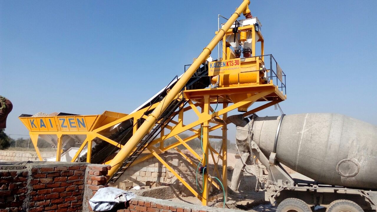 Customized Twin Shaft Concrete Batching Plant