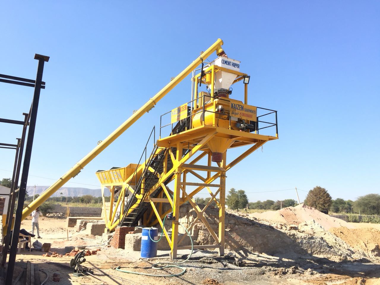 Customized Twin Shaft Concrete Batching Plant
