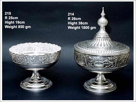 फ्रूट बाउल्स