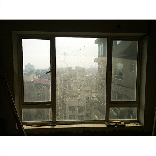 एल्युमिनियम और ग्लास