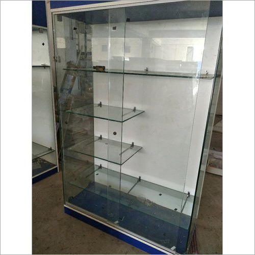 ग्लास बॉक्स