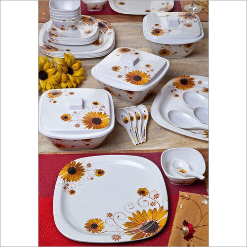 डिजाइनर मेलामाइन राउंड स्क्वायर डिनर सेट