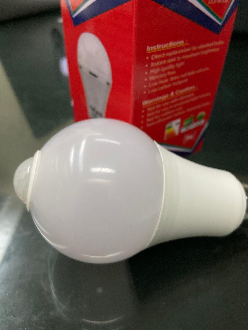 Sensor Bulb - Aluminum Pc Body, 15v Input Voltage, 220v Power, White Color | 1 Year Replacement Warranty, Ideal For Lighting Applications